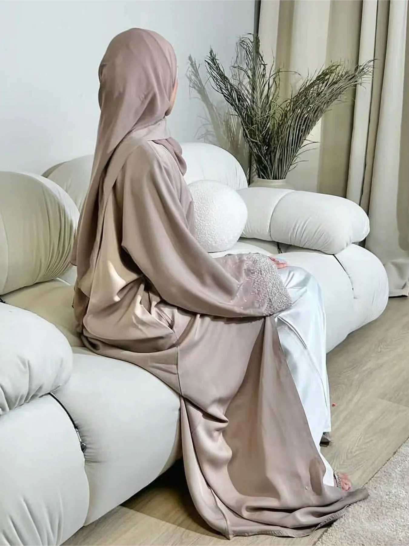 Embroidered Diamond Abaya