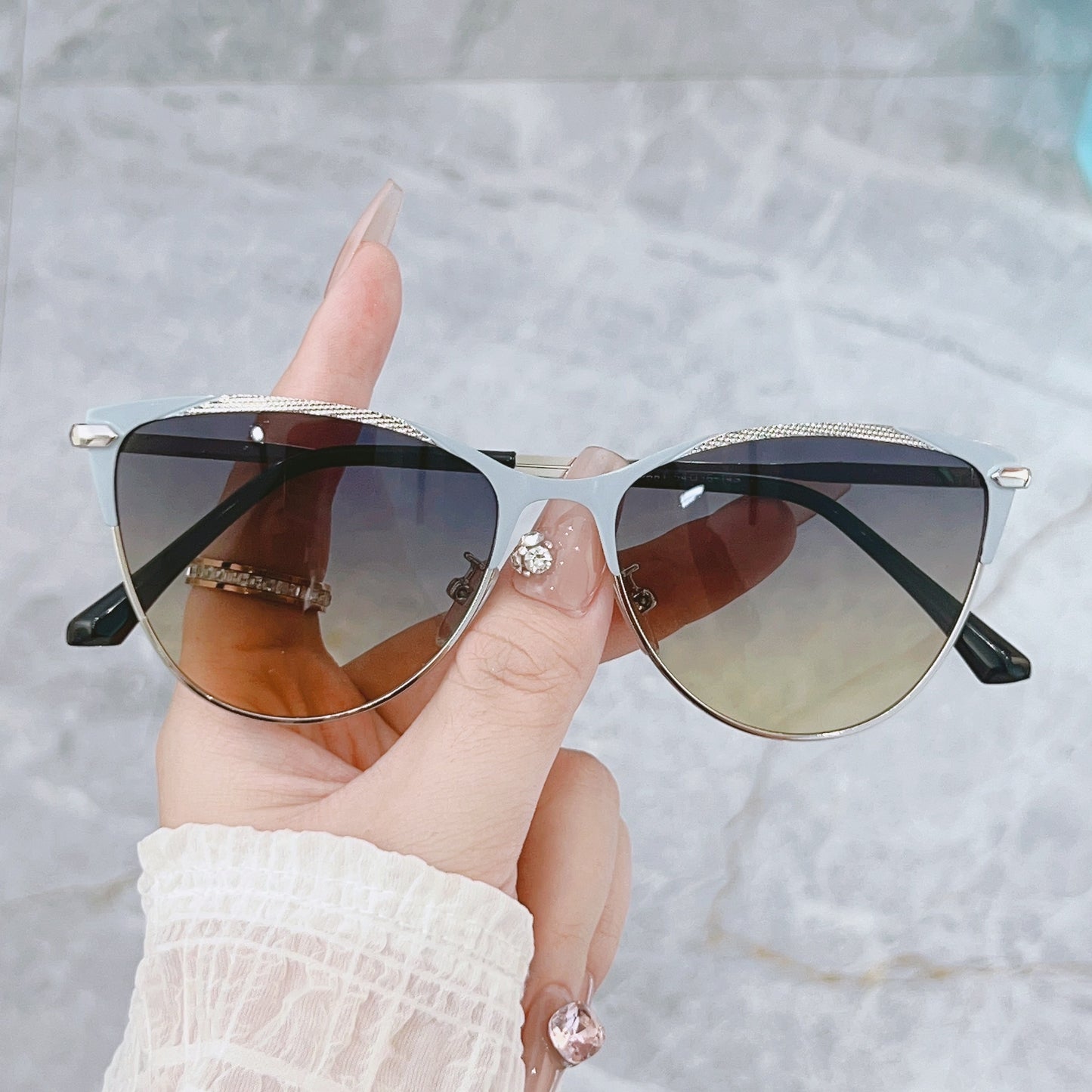 Round Cat-Eye Anti-Glare Sunglasses