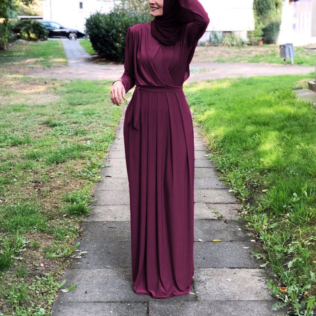 V-Neck Folded Abaya Dress