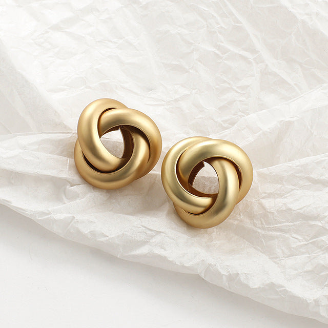 Fashion gold plated shell acrylic Earrings