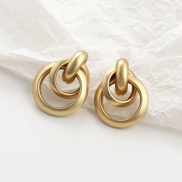 Fashion gold plated shell acrylic Earrings
