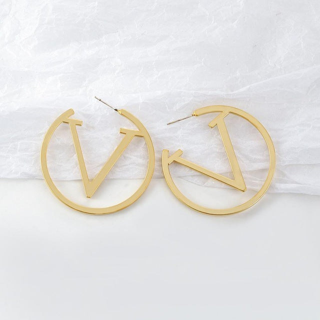 Fashion gold plated shell acrylic Earrings