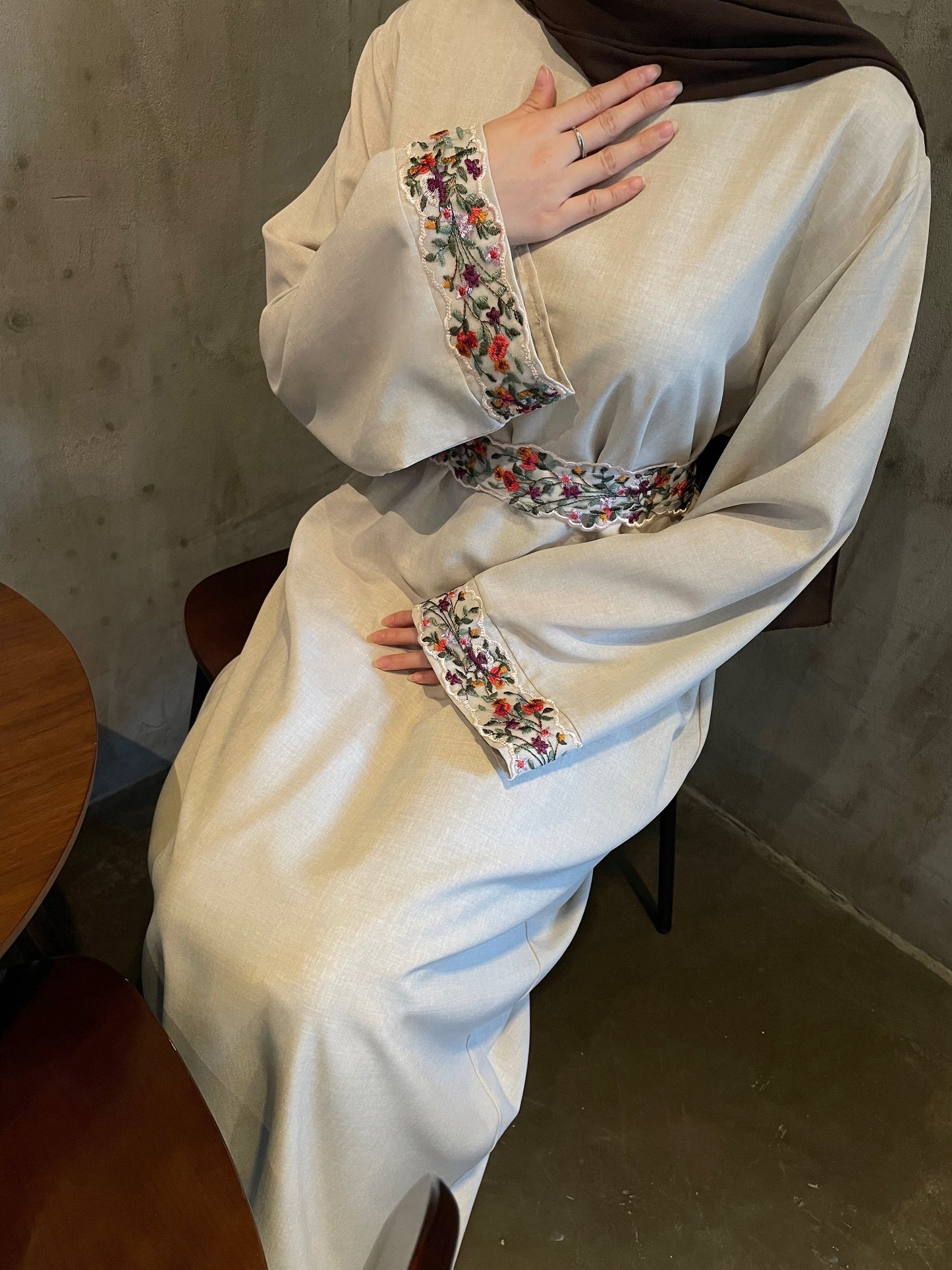 Elegant Floral Embroidered Abaya