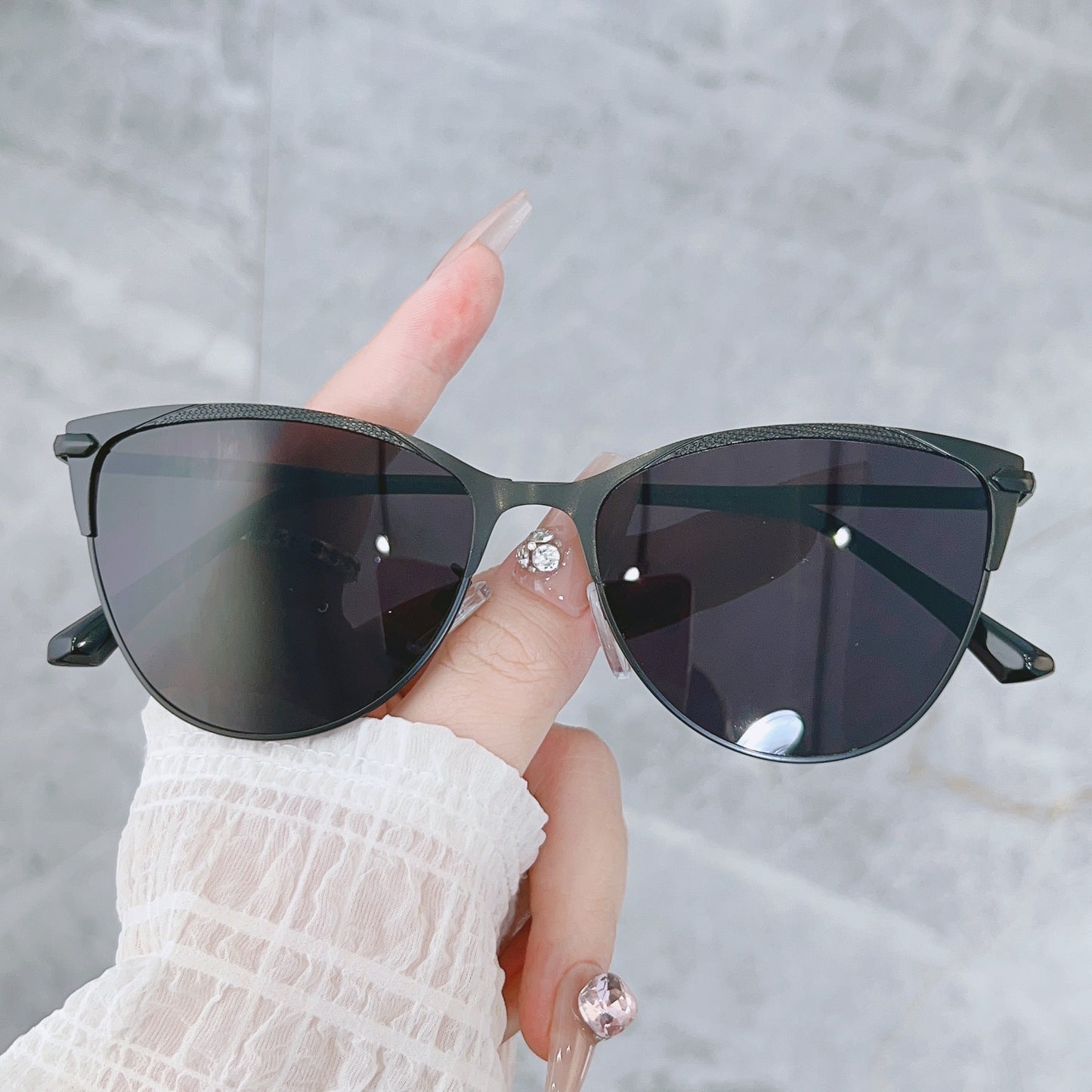 Round Cat-Eye Anti-Glare Sunglasses
