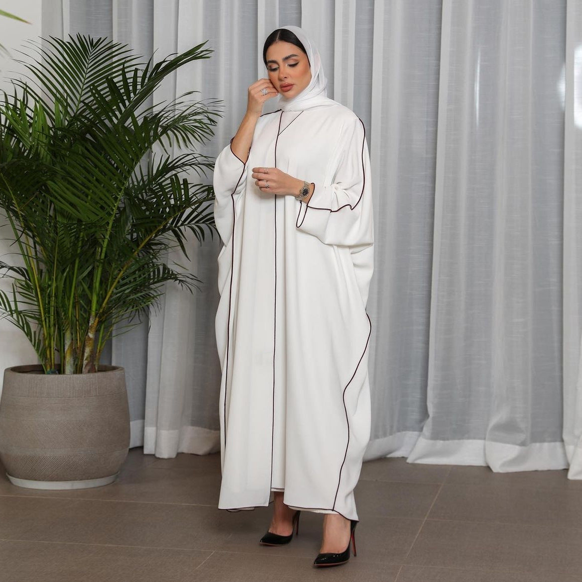White Patchwork Plus Size Abaya Robe