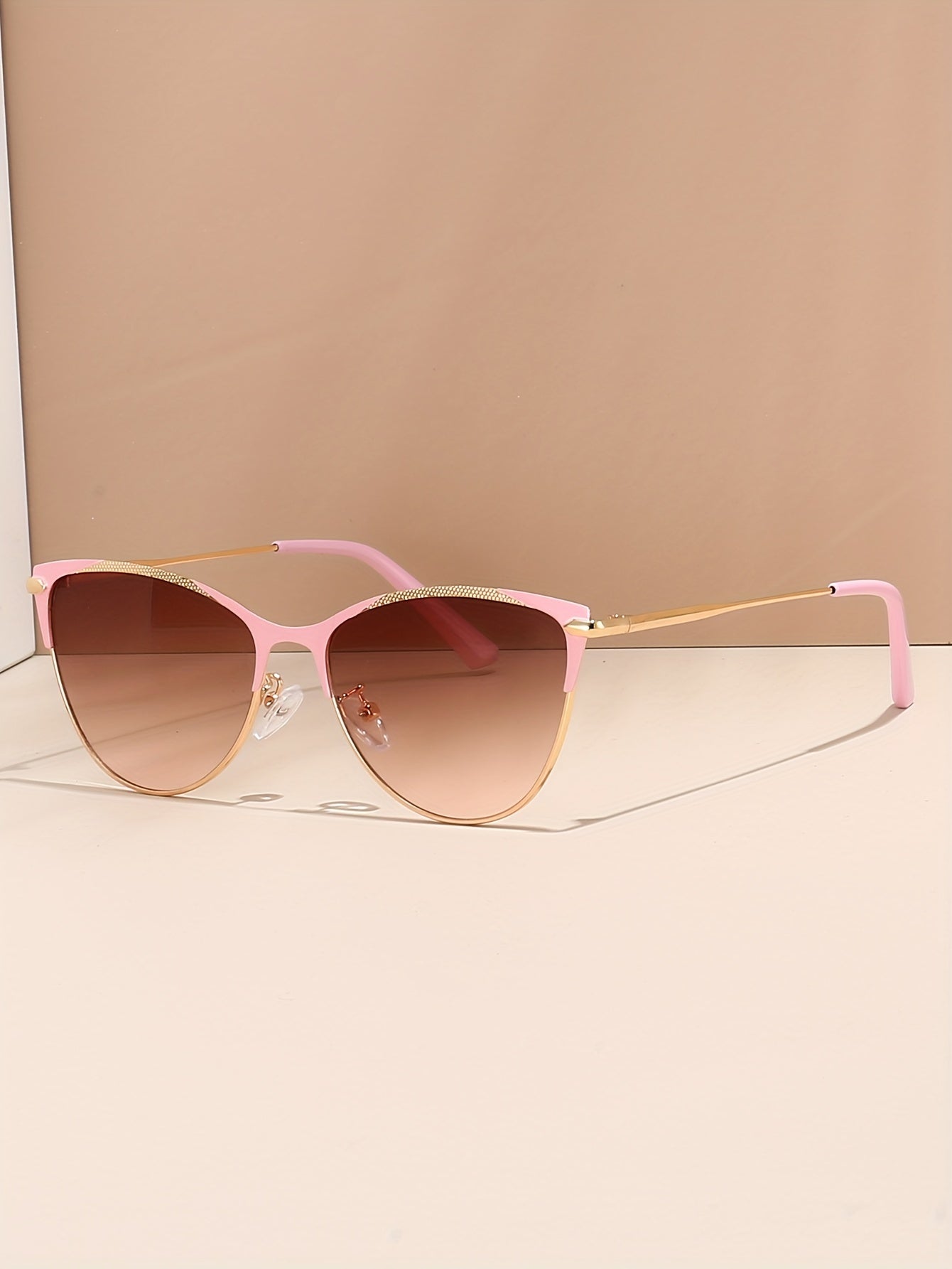 Round Cat-Eye Anti-Glare Sunglasses