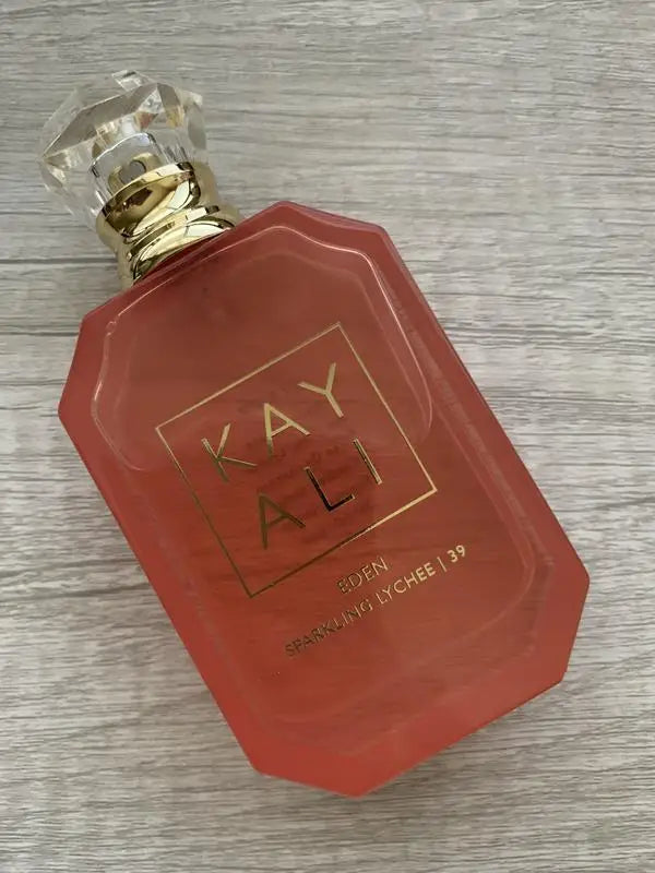 Women’s Floral Fruity Perfume – 100ml