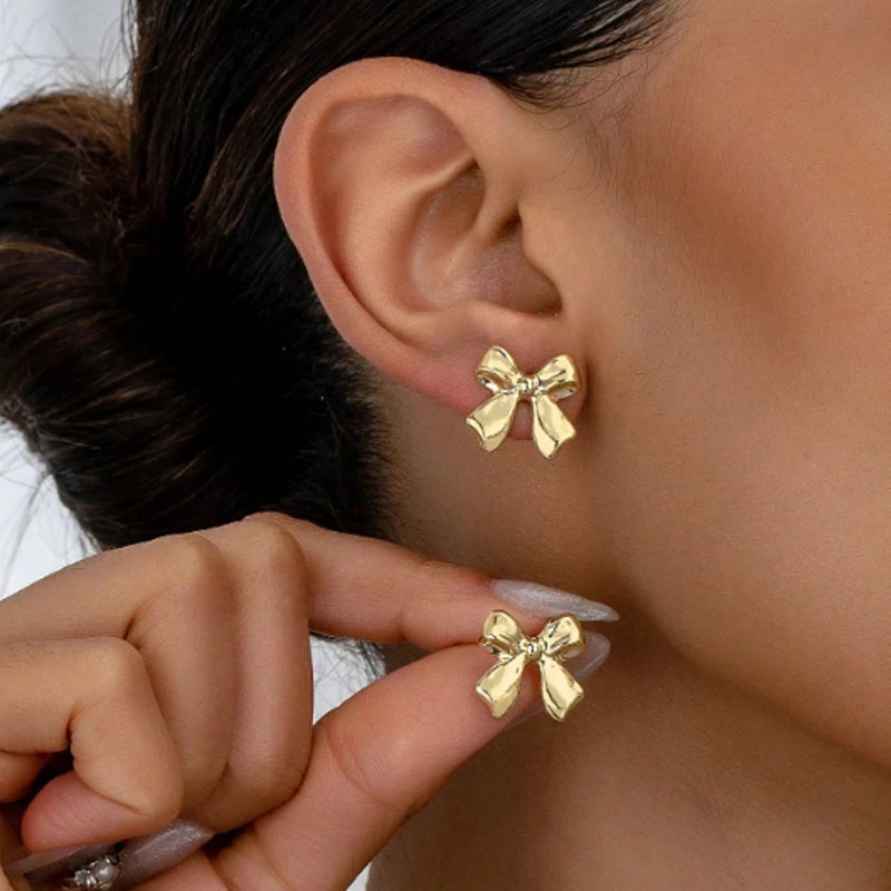 Bow & Gold Earrings Set