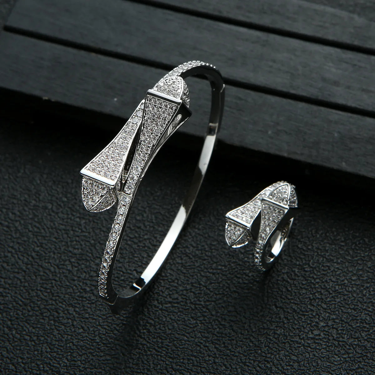 Gold Resin Bracelet & Ring Set