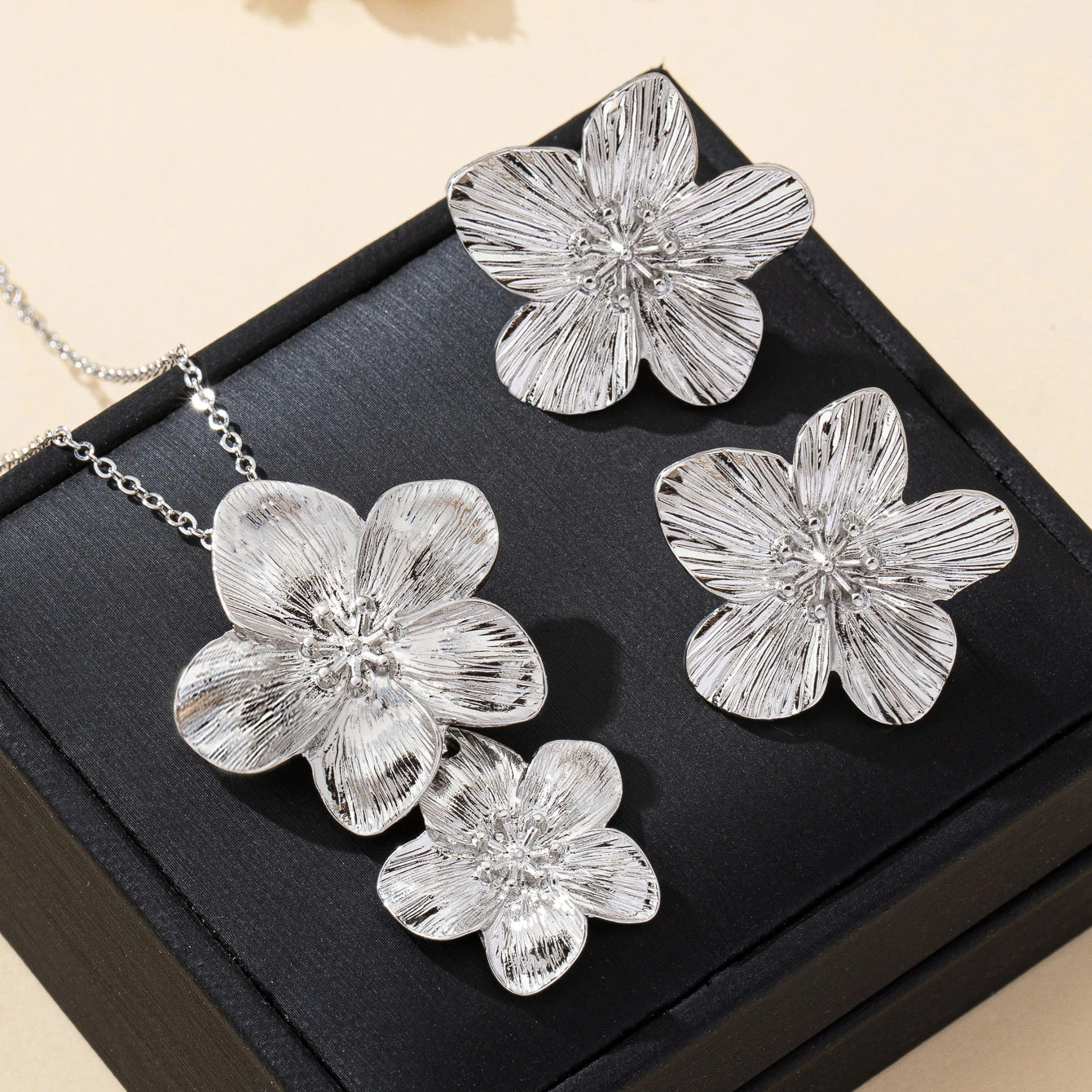 Romantic Flower Jewelry Set