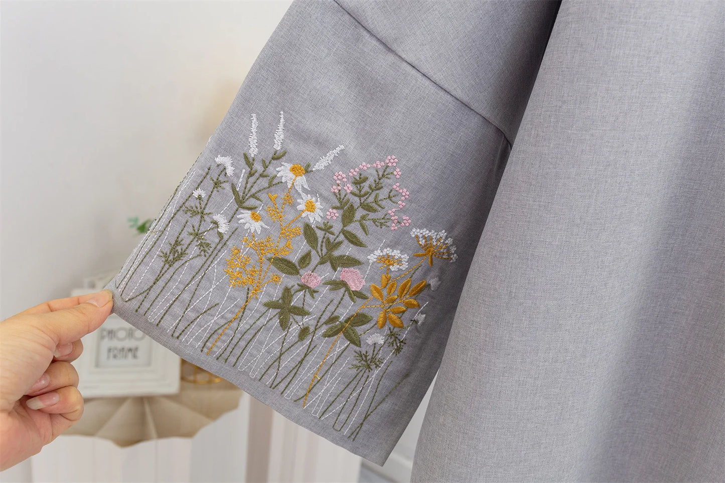 Women's Floral Embroidered Open Abaya