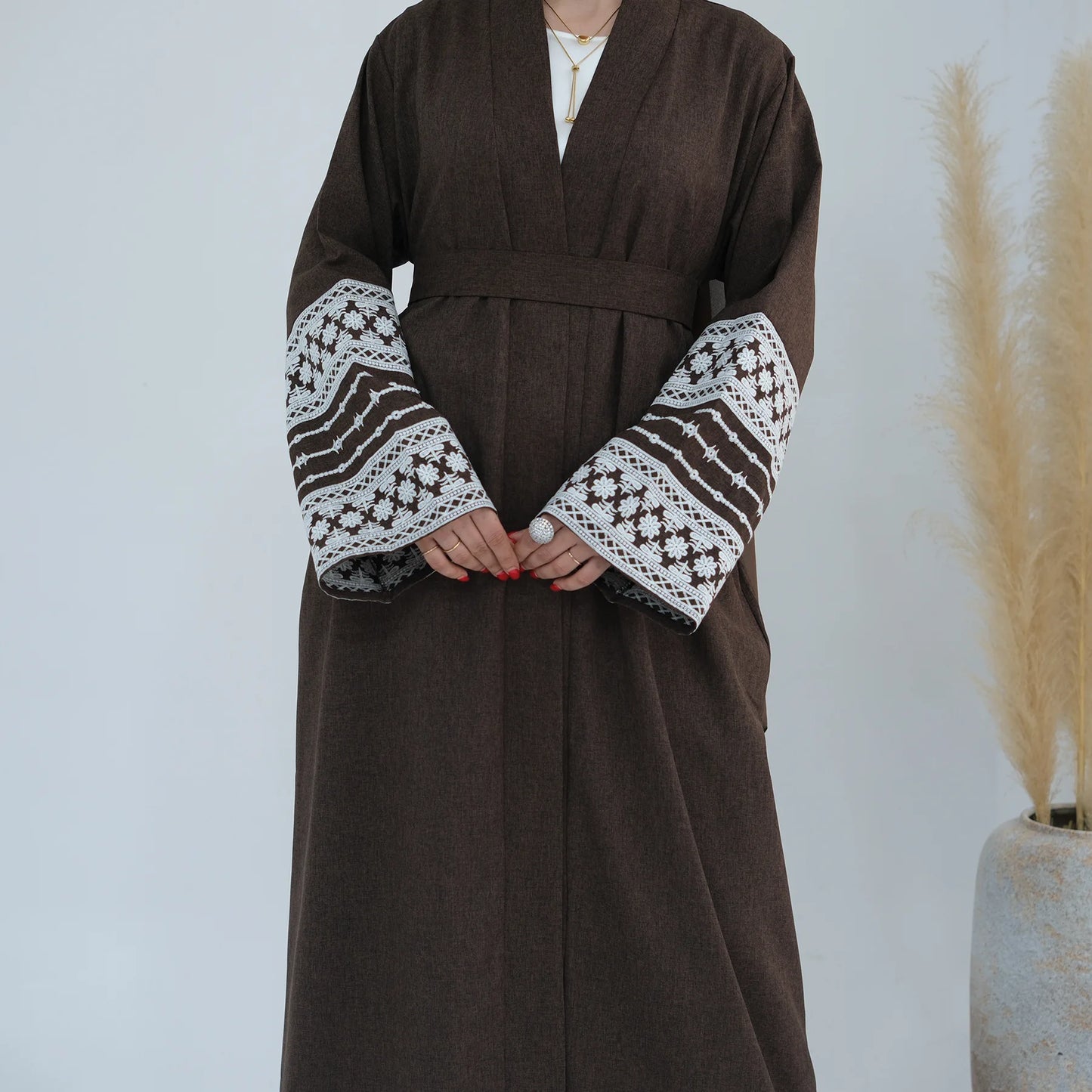 Embroidered open abaya
