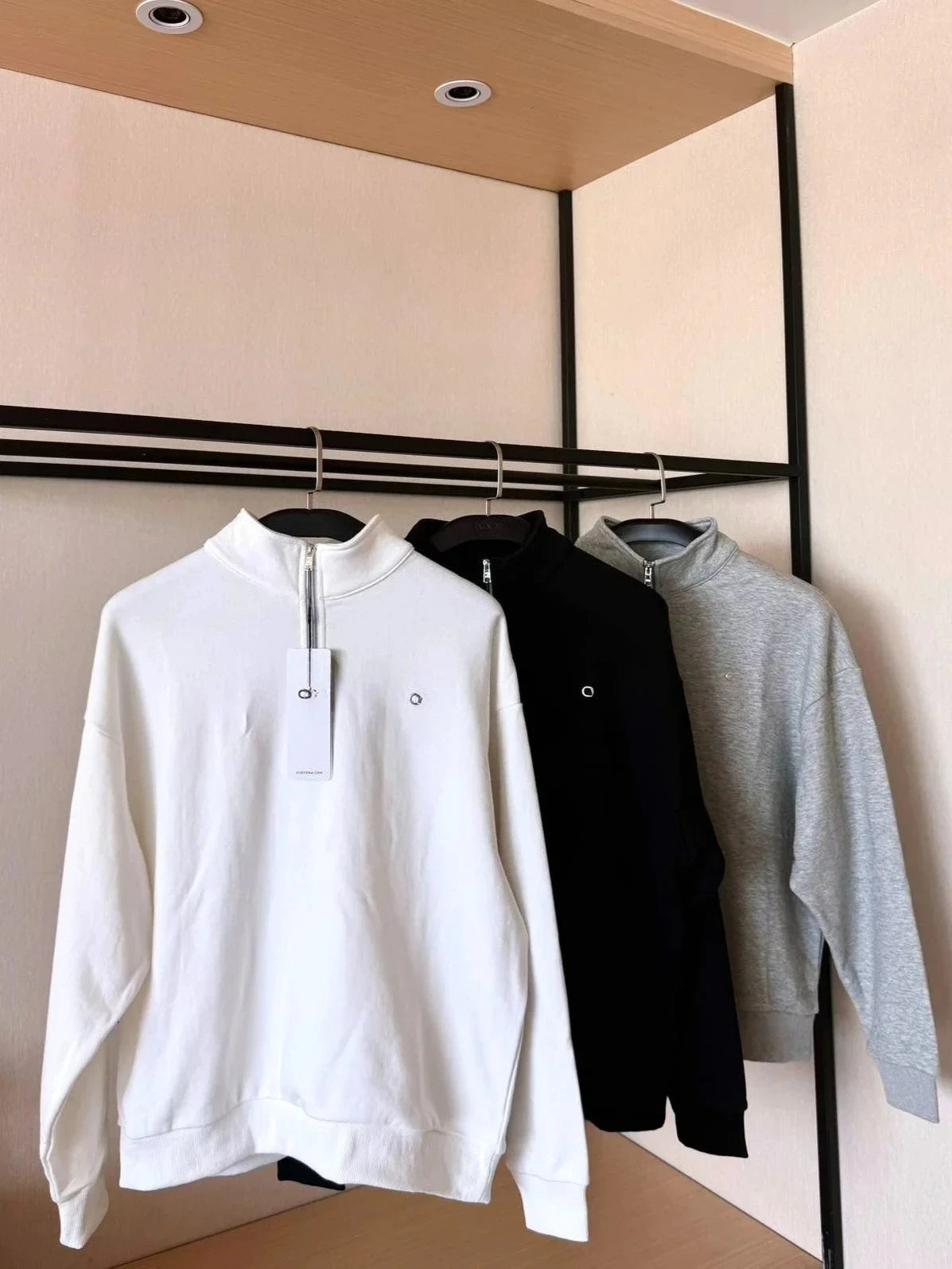 Women's Gray Zip-Up Hoodie